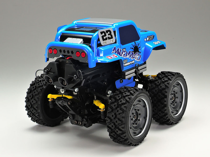 角ばったボディと大径ブロックタイヤ