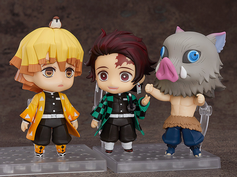 「ねんどろいど 我妻善逸 」（別売）、「ねんどろいど 竈門炭治郎」（別売）とあわせて飾ることも！