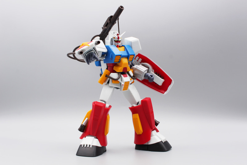 「ROBOT魂 ＜SIDE MS＞ PF-78-1 パーフェクトガンダム ver. A.N.I.M.E.」ポーズ集。バーニアエフェクトを生かしたいなら、魂STAGEを用意しよう