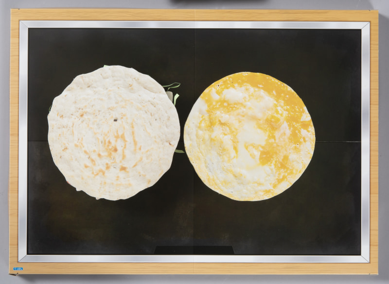 さらにたまごの上にのせて、ひっくり返す