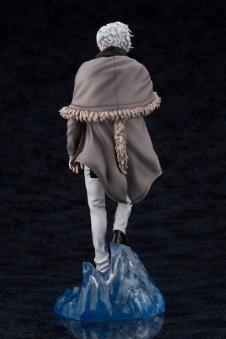 FGO」より、アナスタシアとカドック・ゼムルプスのフィギュアが