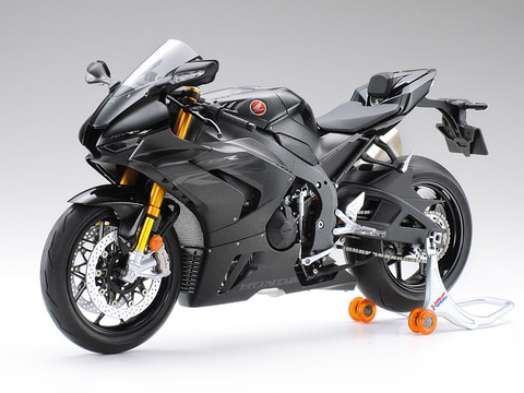 タミヤのプラモデル「1/12 Honda CBR1000RR-R FIREBLADE SP」の