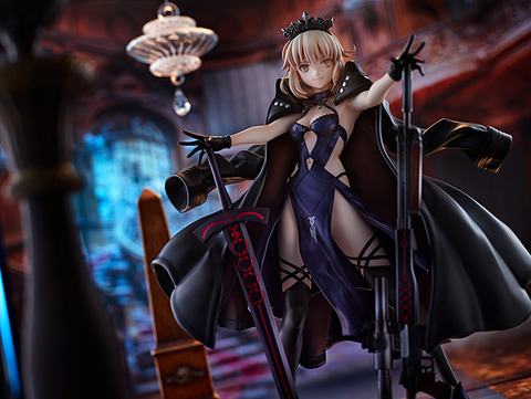 クールな笑顔が美しい。「FGO」より、フィギュア「ライダー