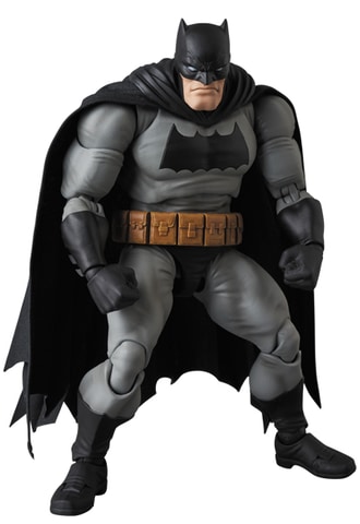 【8月中の出品予定】MAFEX THE BATMAN 000471884_01.jpg?v=1658860772