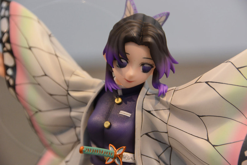 「鬼滅の刃 1/7 胡蝶しのぶ」、10月発売予定、価格は15,800円（税別）。その名の通り蝶が羽根を広げたような美しい姿を立体化している