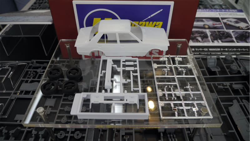 6月26日発売、3,200円（税別）