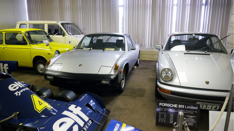 ポルシェ911リミテッドやバイクも！タミヤのラインナップの幅広さを実感できる。タミヤが開発するポルシェのセクシーなボディラインは実物からのフィードバックがあればこそなのだろう