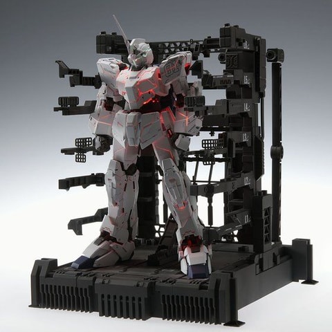 MGEX 1/100 ユニコーンガンダム Ver．Ka【特別パッケージ版】 MGEX 1/100 ユニコーンガンダム Ver.Ka | MGEX スペシャルページ