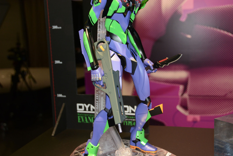 武器や装甲の造形も細かい