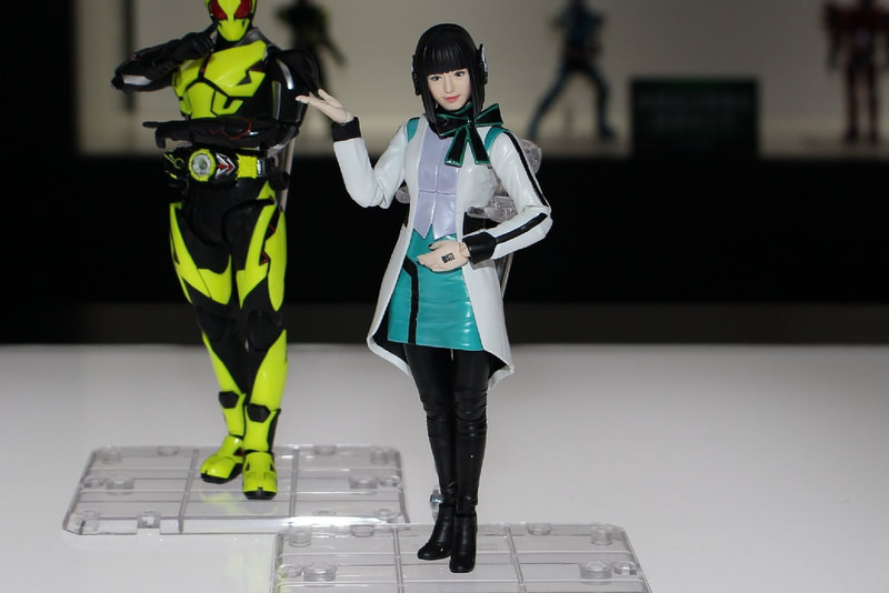 「S.H.Figuarts イズ」
