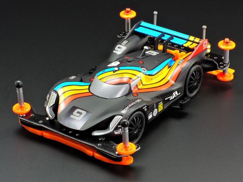 ＜パーツ装着例＞MAシャーシ ファーストトライパーツセット、フロントアンダーガード (オレンジ)、ARシャーシ ブレーキセット (オレンジ)他