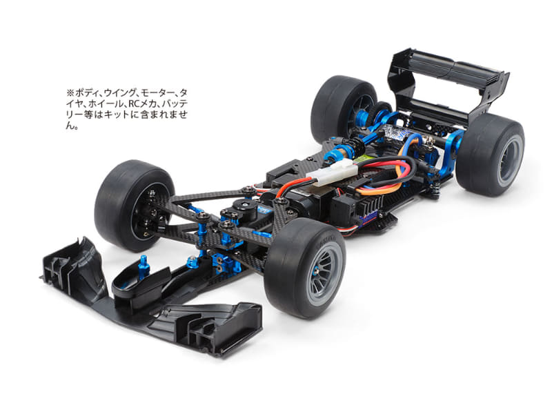 「TRF103 シャーシキットフォーミュラタイプ」。F1タイプのボディを載せるため、機能をコンパクトにまとめ上げている。ダンパーも1本だけだ