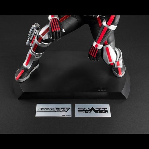 フィギュア「Ultimate Article 仮面ライダーファイズ」抽選販売
