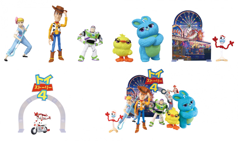 上からボー・ピープ、ウッディ、バズ・ライトイヤー、バニー、ダッキー、ジオラマプレート、フォーキー、ロゴプレートとデューク・カブーン