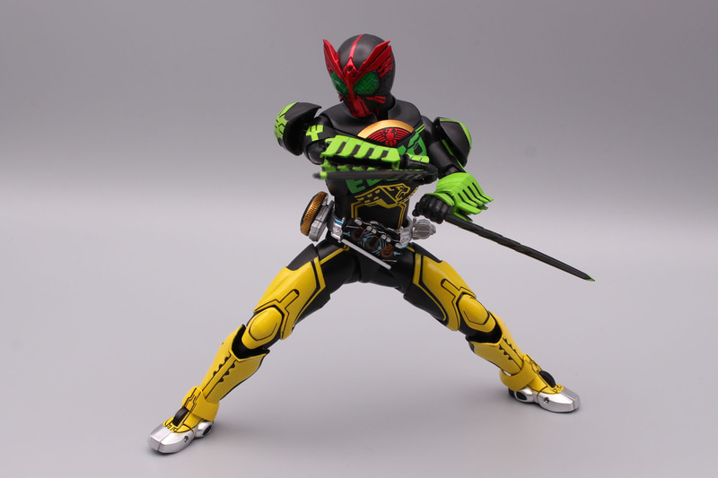 タカ・カマキリ・チーターの「タカキリーター」