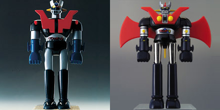 1970年代に発売された「超合金 マジンガーZ」。発売時期で改修が加えられており、BANDAI SPIRITSでは「THE超合金 GT-00 マジンガーZ」、「THE超合金 GT-01 マジンガーZ」という商品名で2000年代に復刻している