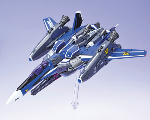 マクロスF」よりツインテールがチャームポイントの「クラン・クラン