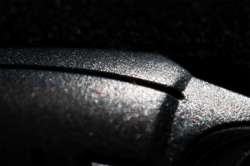 このモールドの深さにも細かな気配りが