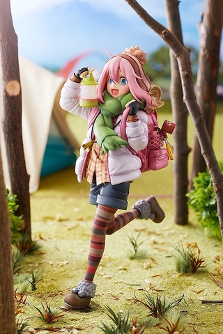 ゆるキャン△ 各務原なでしこ フィギュア ファットカンパニー ゆるキャン△」より、「各務原なでしこ」のフィギュアが本日発売
