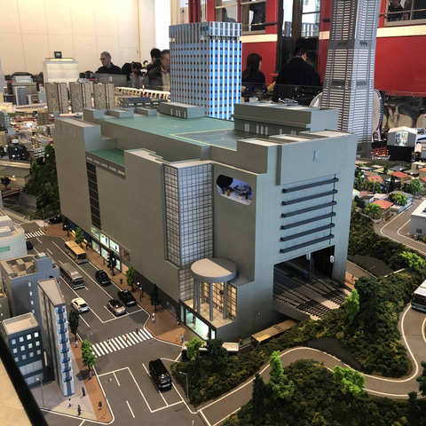 Nゲージ 分割ジオラマレイアウト 京急風の駅前
