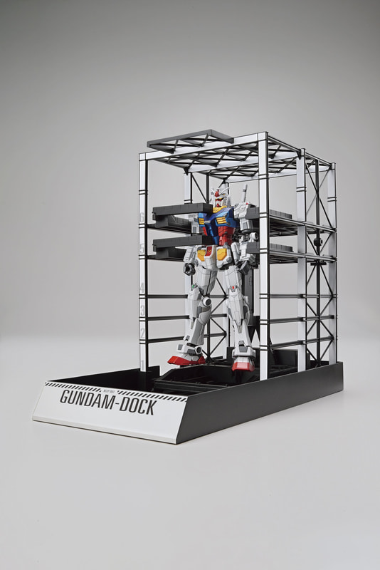 同スケールのガンダムドックが付属※ガンダムドックの形状、可動は実際のガンダムドックとは一部異なる