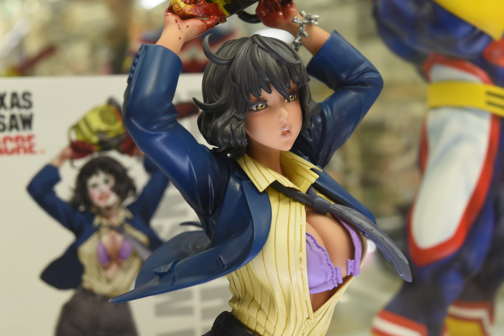 何かに取り憑かれているかのようなこの表情。とても良い