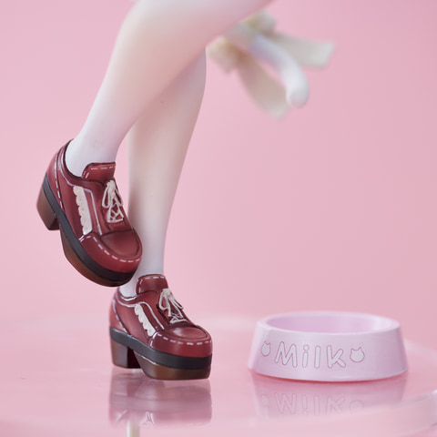 はち切れんばかりのワガママボディ！ 「すーぱーそに子 White