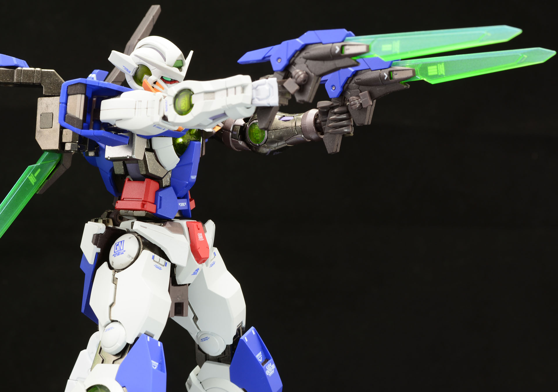 ライフルモードは2丁拳銃の雰囲気