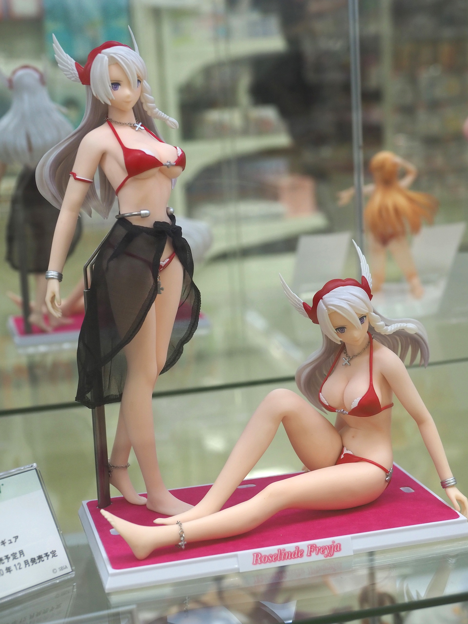自由にポージングできるのは、それだけでもいろいろと夢が広がる。これだけ関節が自然に動かせると、その広がりもいっそう増す