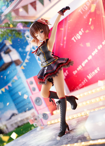 セクシーで可愛いアイドル姿！ 「ガルパン」より、「西住まほ」を再現
