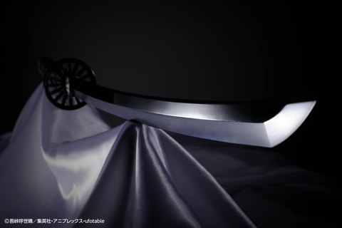 鬼滅の刃」の主人公「竈門炭治郎」の日輪刀を1/1スケールで再現