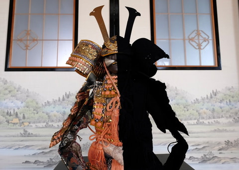 世界一黒いアクリル水性塗料「真・黒色無双」が10月10日販売開始 - HOBBY Watch