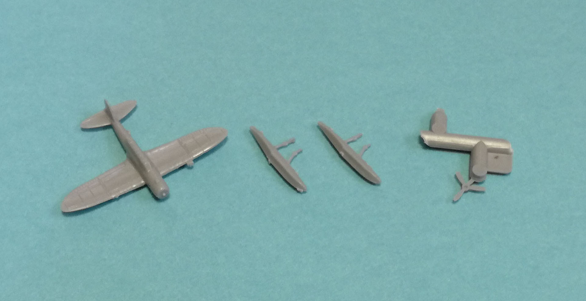 細かくパーツ分割された零式水上偵察機11型