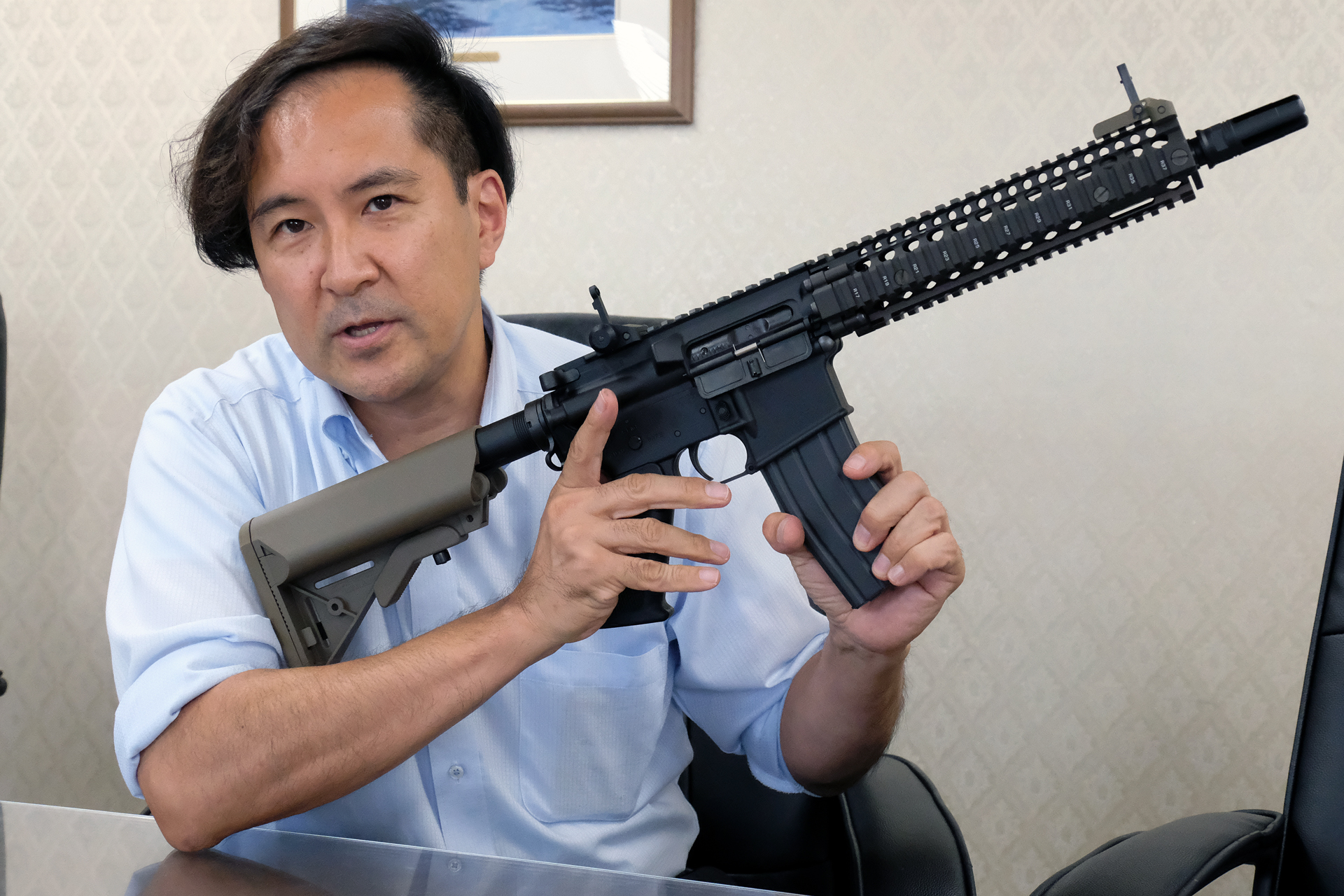 今回取りあげるのは「ガスブローバックマシンガン」。代表的な商品として10月8日に発売されたばかりの「Mk18 Mod.1」を教材として説明していきたい