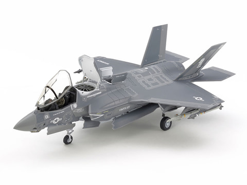 F-35B 1/48 垂直着陸状態 垂直着陸×ビーストモードという