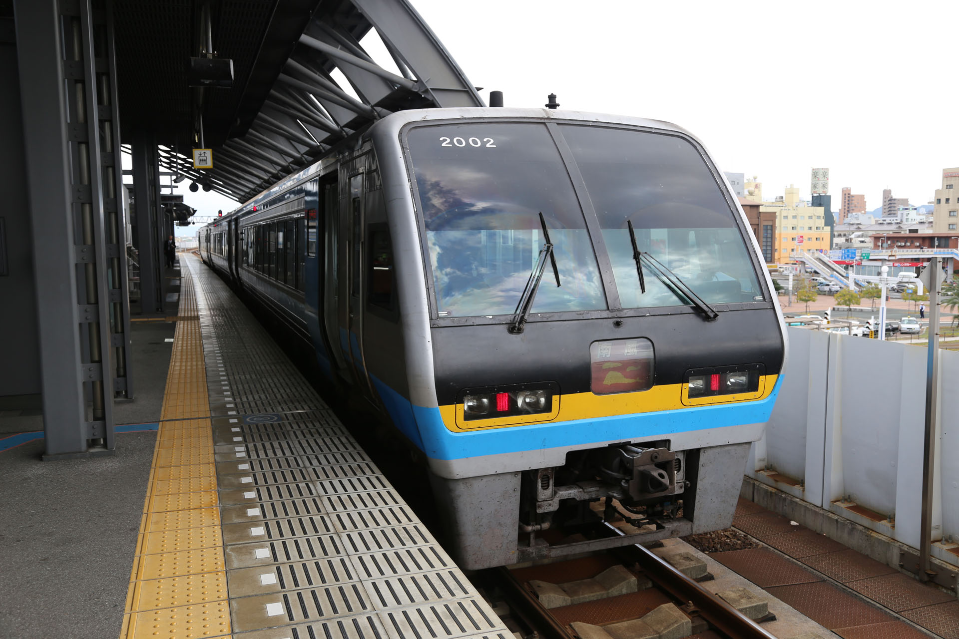 JR四国の2000系ディーゼルカー