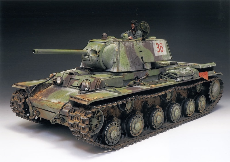 金賞 題名：RUSSIAN HEAVY TANK KV-1
