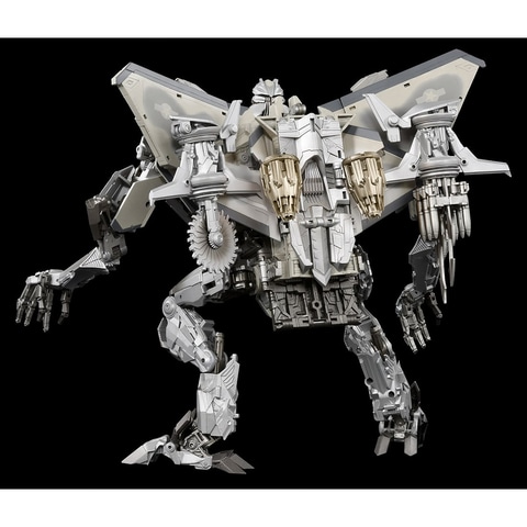 トランスフォーマー」シリーズの新商品！ 映画で活躍したスター