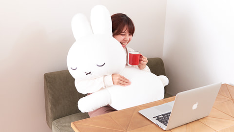 ぬいぐるみ「すやすやフレンドシリーズ」に大きなリラックスサイズが新