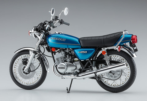 1977年式のモデルを忠実に再現！ プラモデル「カワサキ KH250-B2」が
