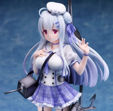 ちょっと恥ずかしそうにした上目遣いがかわいい！ 「アズール