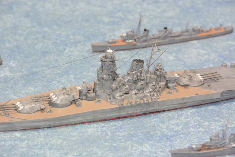 「ろうがんず」が出展した帝国艦隊160隻。話し合いで誰が担当するか決めていったという。大和を石坂氏が手がけたのは「会長だから」とのこと