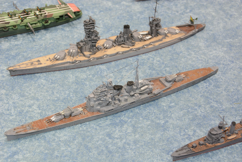 「ろうがんず」が出展した帝国艦隊160隻。話し合いで誰が担当するか決めていったという。大和を石坂氏が手がけたのは「会長だから」とのこと