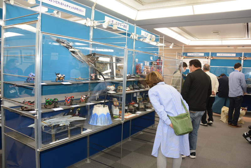 本当に多彩なモチーフ、モデラー達の思い入れに感嘆させられる。いくつかのサークル活動や作品のピックアップを行なうので、続報もお楽しみに