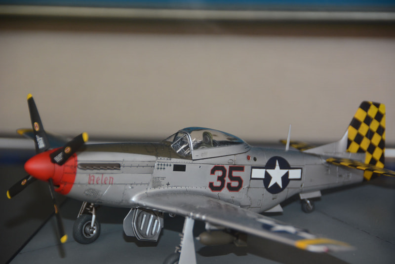 モチーフの幅が非常に広い。異なる世代のメンバーが活動しているのが伝わる