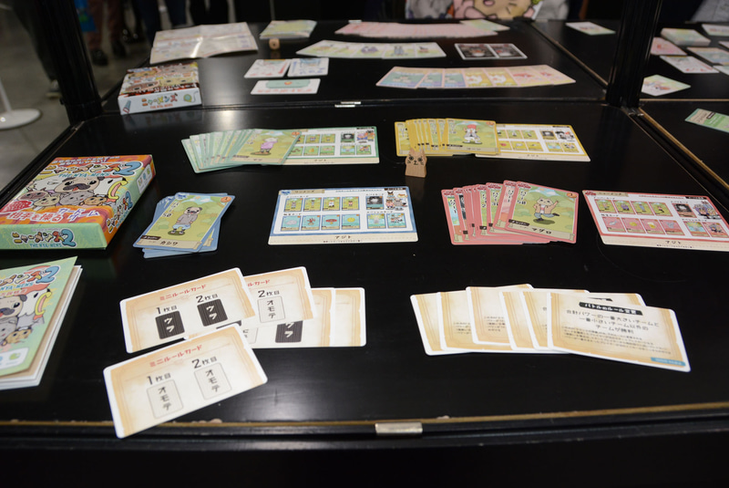 カードが生み出す世界観が魅力