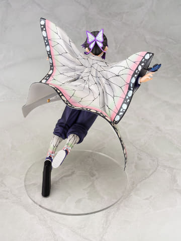 鬼滅の刃」より「胡蝶しのぶ」の1/7スケールフィギュア本日発売