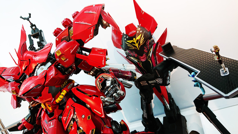 気にすることはない……支度を急げ。ハッ！ ニュータイプ研究所所長、いえ作戦士官殿！