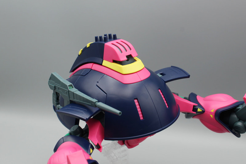 MA形態時のモノアイとビームライフルのレンズははクリアパーツを使用