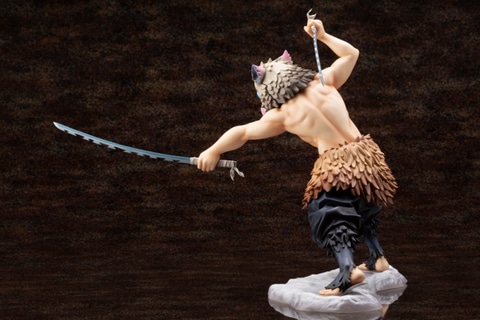鬼滅の刃」よりイノシシ頭をかぶったあいつが立体化！ 「ARTFX J 嘴平